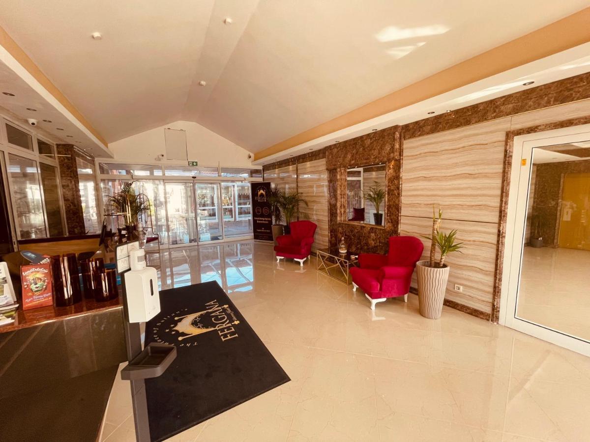 Fergana Uebersee Hotel Бремерхавен Екстериор снимка